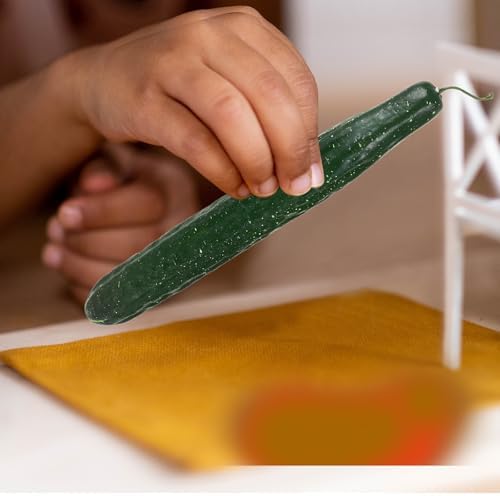 FAVOMOTO 3PCS Lifelike Green Cucumber Decorations