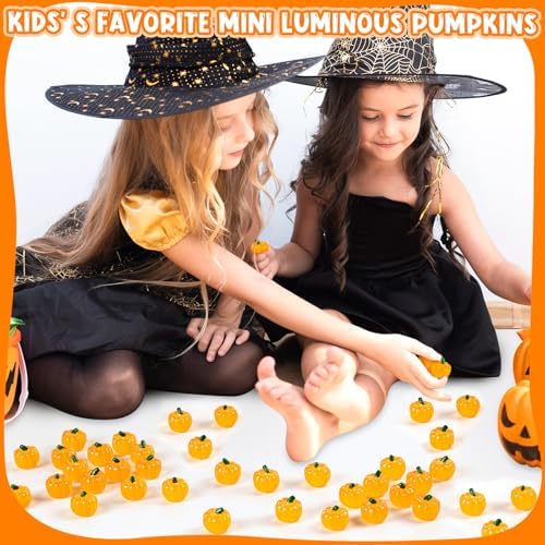 50PCS Glow in the Dark Mini Resin Pumpkins Halloween Decor