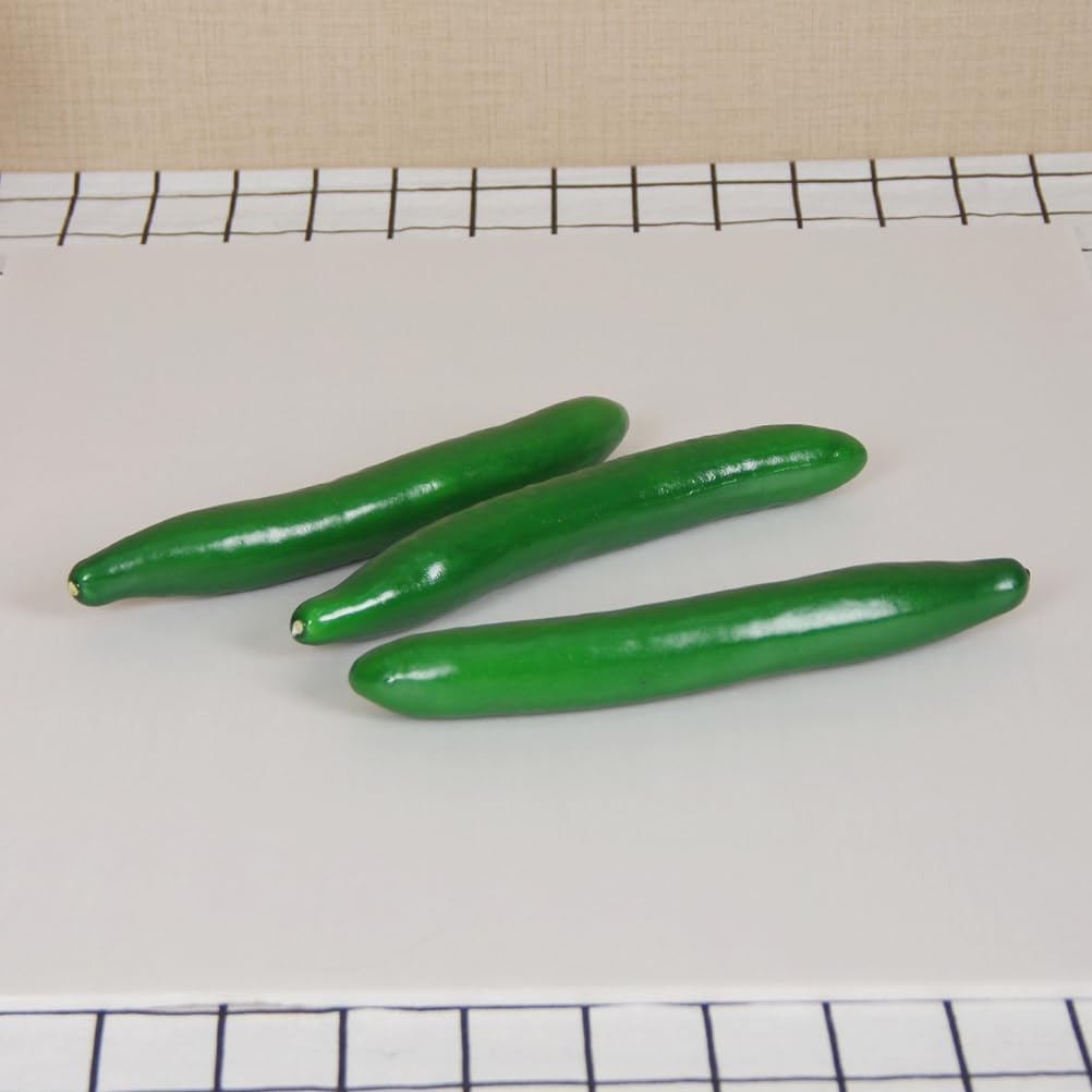 Alipis 4pcs Artificial Green Cucumber Decorations
