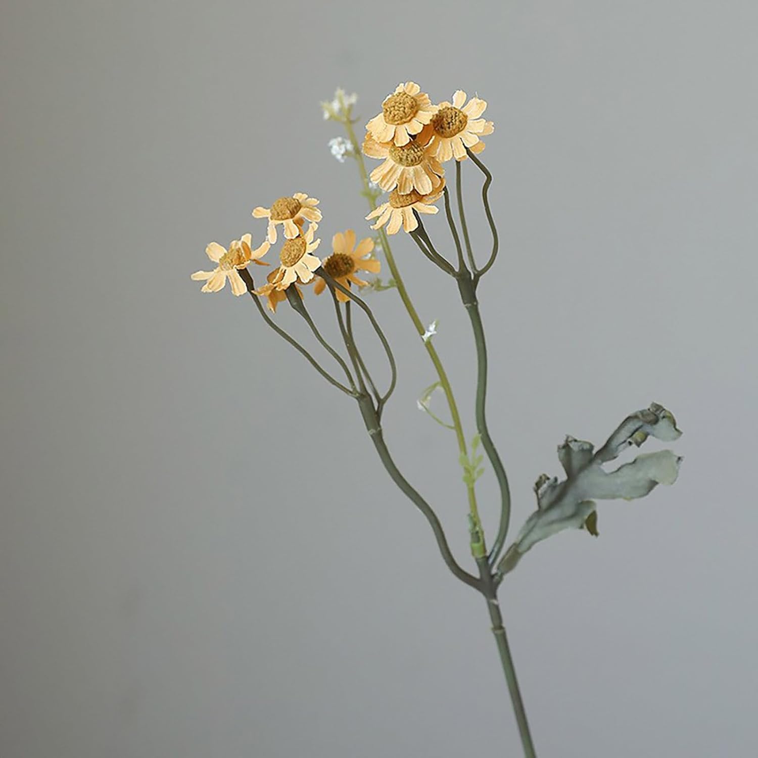 Belupai 8Pcs Artificial Daisy Flower Bouquet with Stems