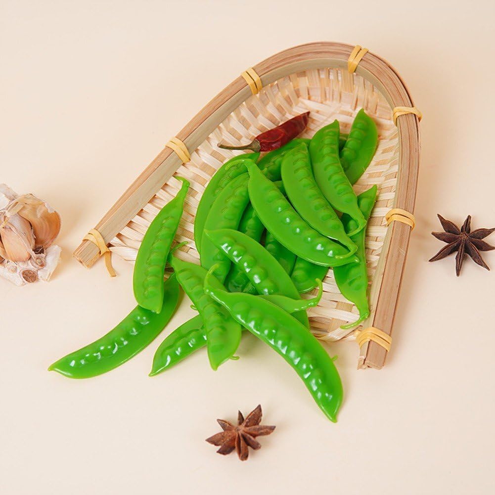 10 Pcs Realistic Artificial Green Peas Decor Prop