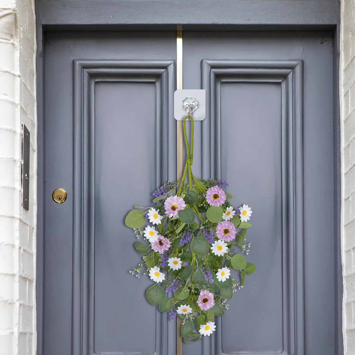 20 Inch Purple White Artificial Daisy Teardrop Swag