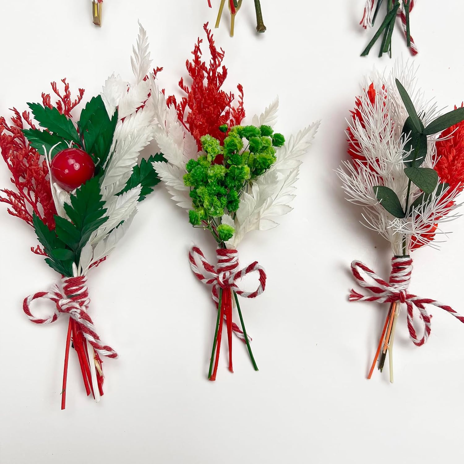 DULRLLY 10pcs Mini Dried Flower Bouquet Bulk