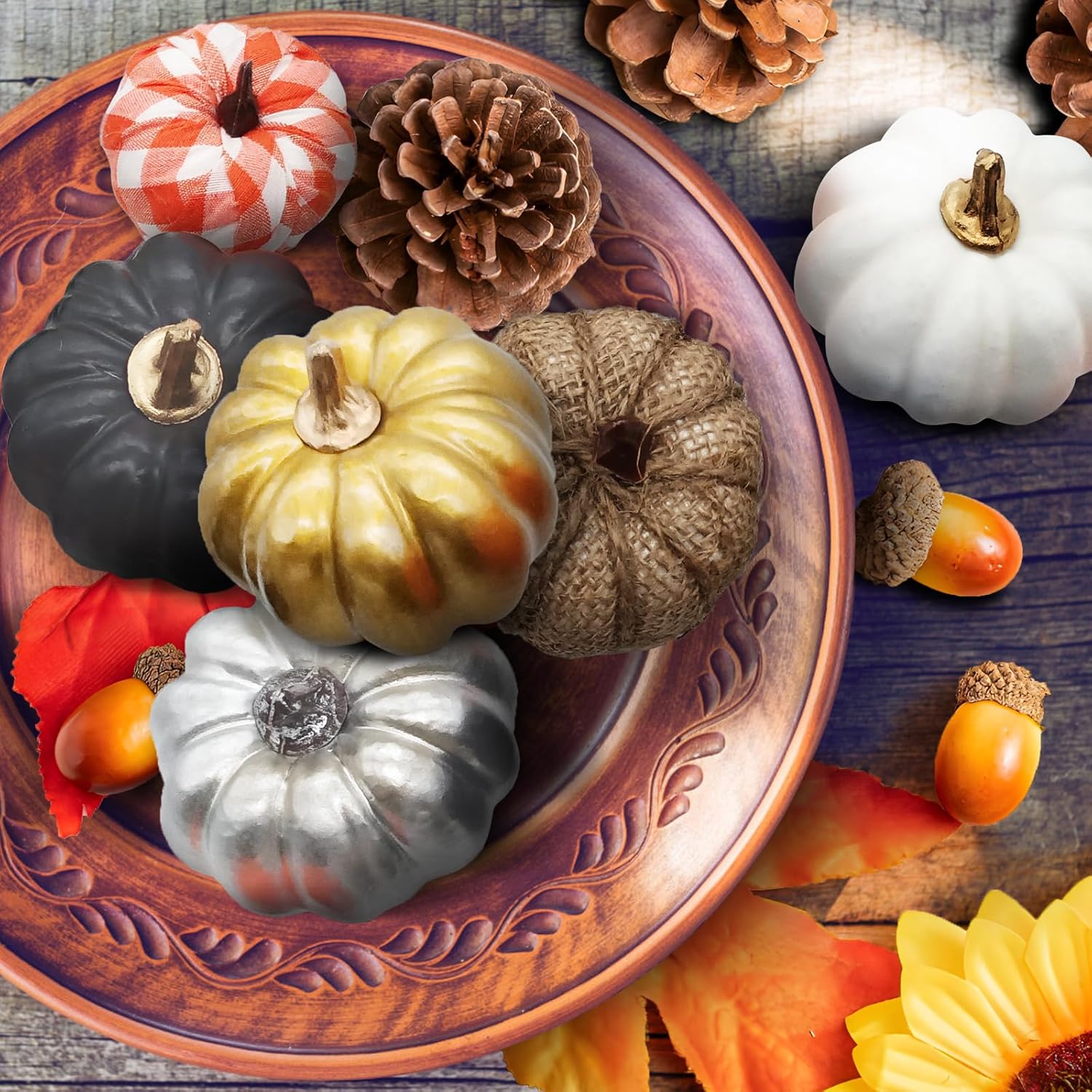 Ueerdand 16 Pc Fall Decor Artificial Pumpkins Set