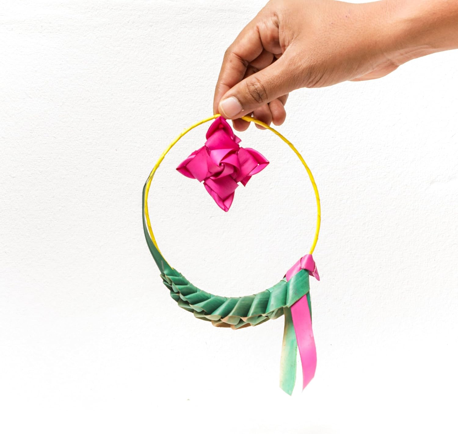 Palm Leaf Round Parrot Hanging Decor - Pack of 5
